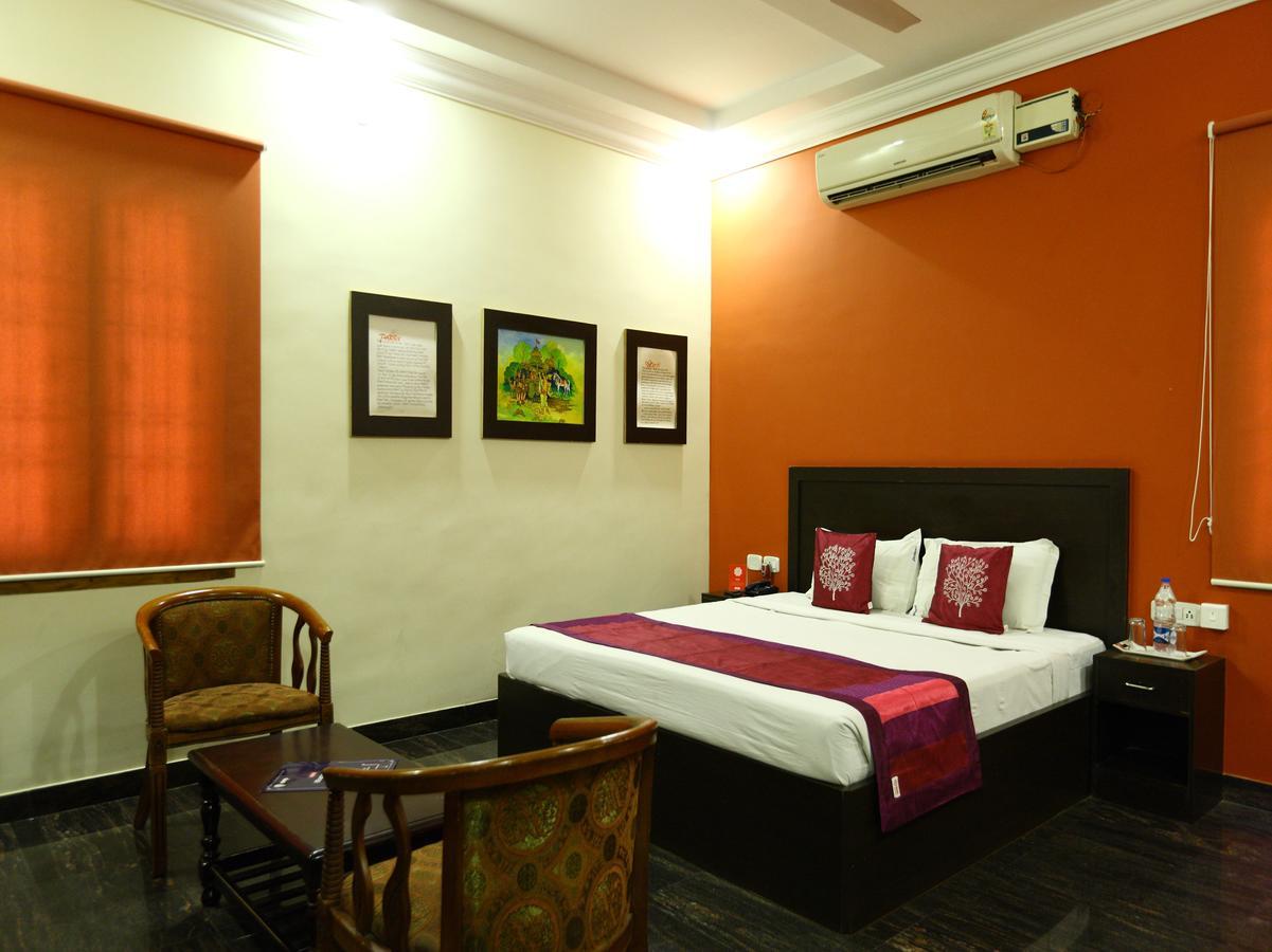 Bed and Breakfast Oyo 7355 Covinille Madurai Esterno foto